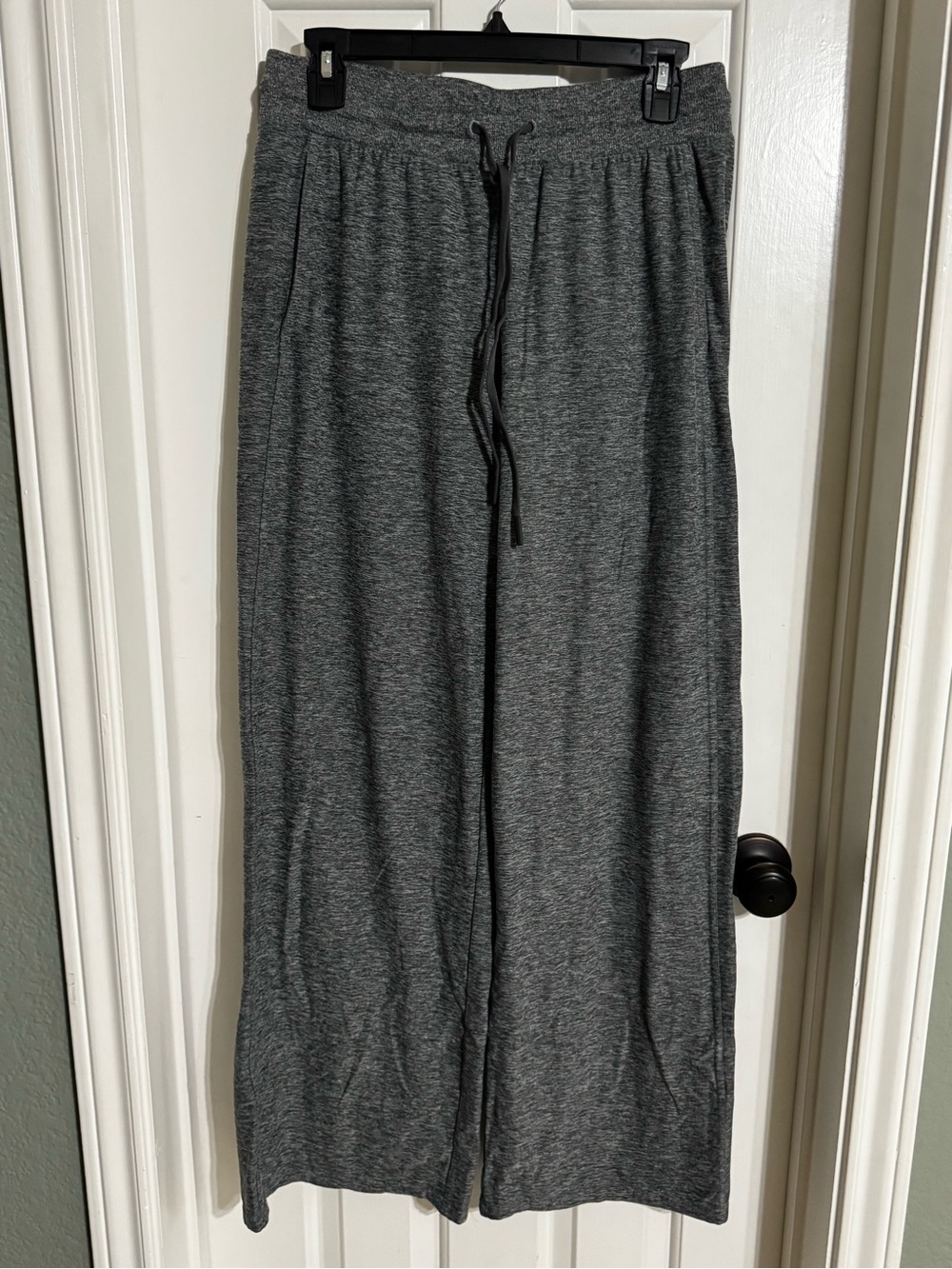 Fabletics women's wide leg gray Drawstring Lounge pants